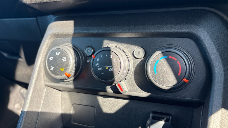 Dacia Sandero Stepway 1.0 TCe Essential 5dr Petrol Hatchback